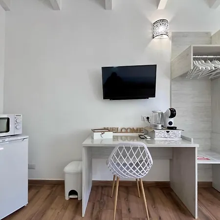 Privata In Paola 4* Pula