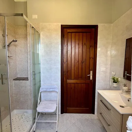 Privata In Paola Guest house