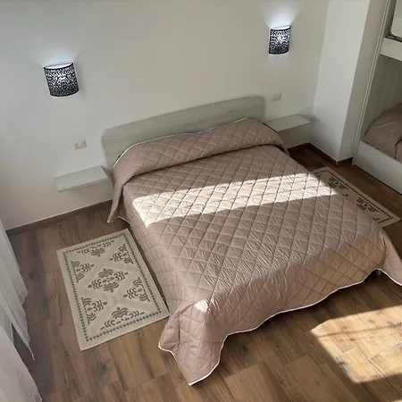 Πανσιόν Privata In Paola Pula