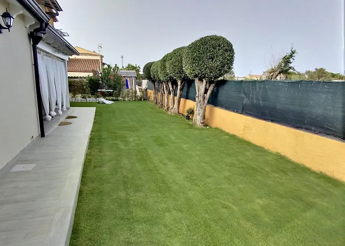 Privata In Paola 게스트하우스 4*